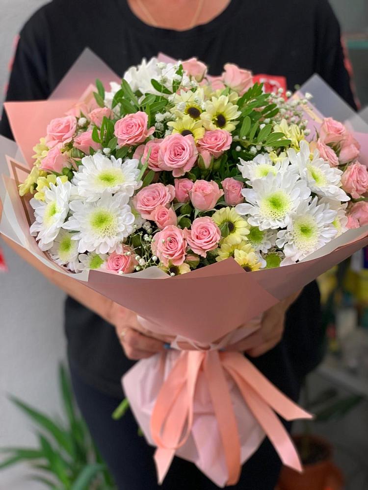 Букет цветов из: Розы и Хризантемы в Дербетовке