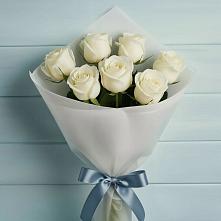 Букет 7 Белых роз Эдлесс Лав в Дербетовке