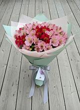 Букет цветов из:  Альстромерии в Дербетовке