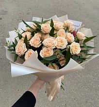Букет Кремовые розы Латте в Дербетовке