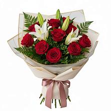 Букет цветов из:  Лилии и Розы в Дербетовке