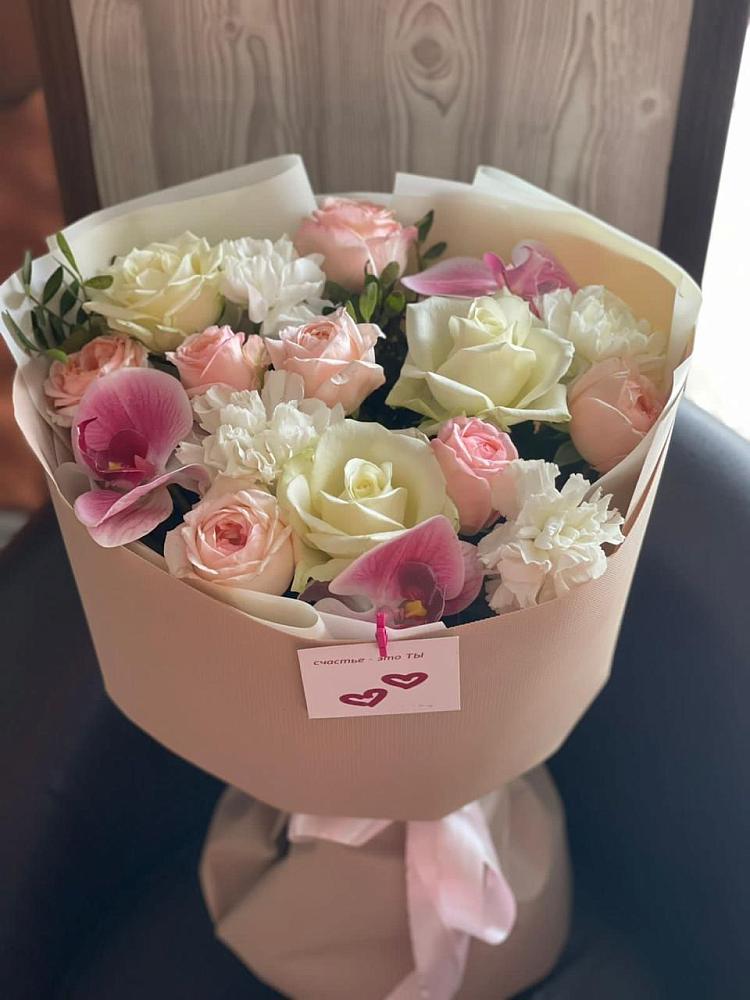 Букет цветов из: Орхидеи, Розы и Гвоздики в Дербетовке