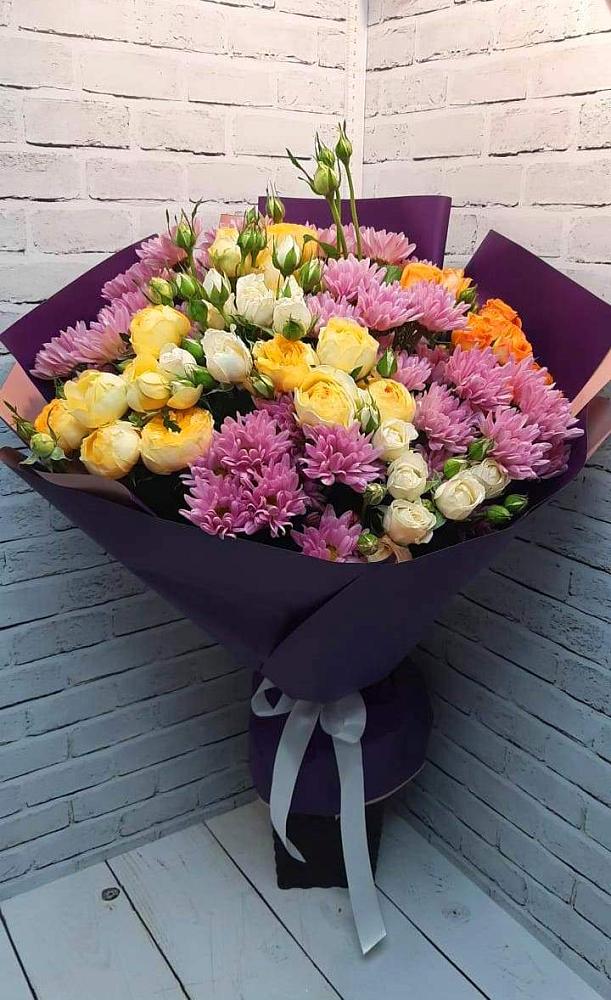 Букет цветов из: Хризантемы и Розы в Дербетовке