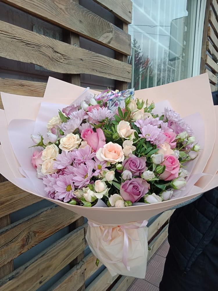 Букет цветов из: Розы и Хризантемы в Дербетовке