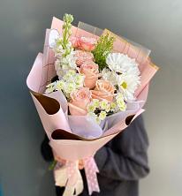 Букет цветов из:  Хризантемы и Розы в Дербетовке