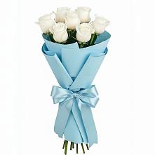 Букет 7 белых роз Проуд в Дербетовке