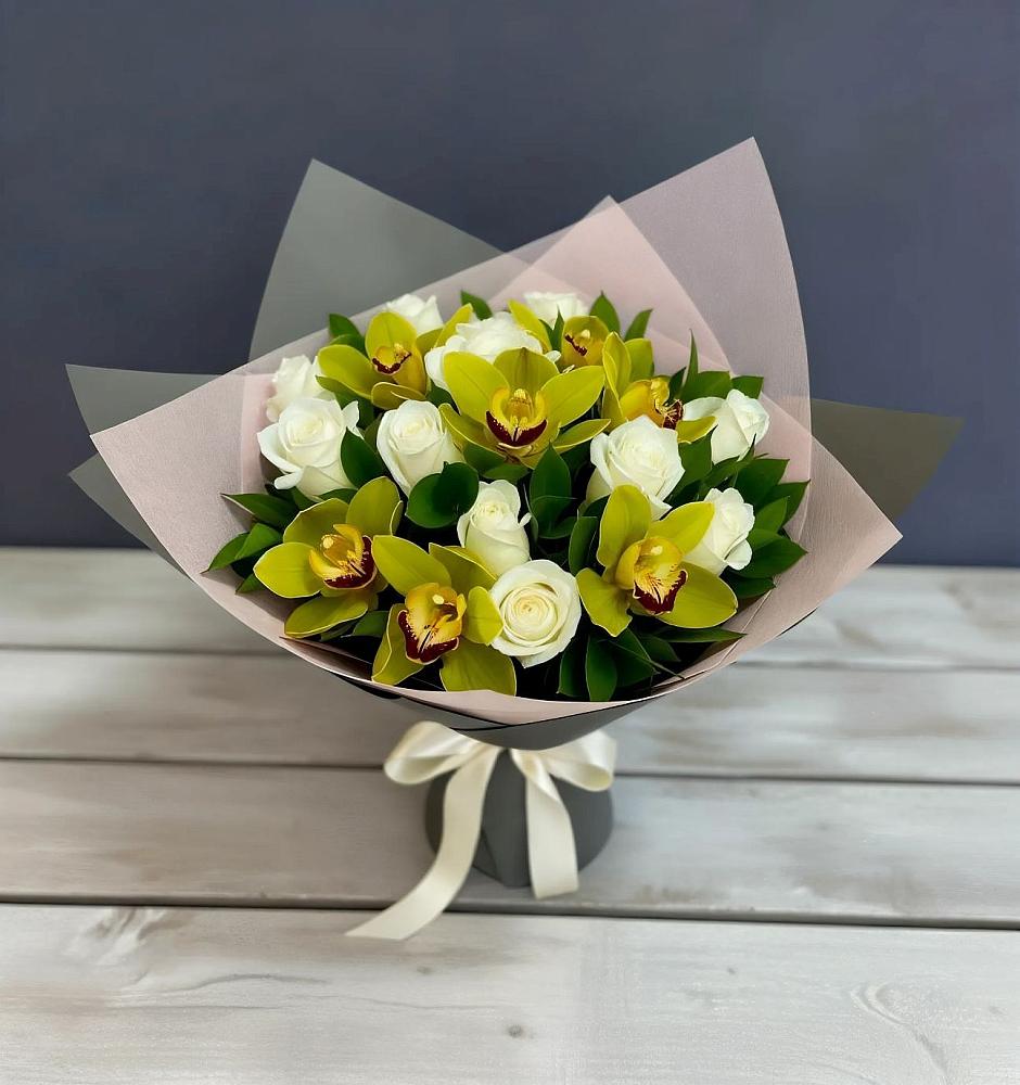 Букет цветов из: Орхидеи и Розы в Дербетовке