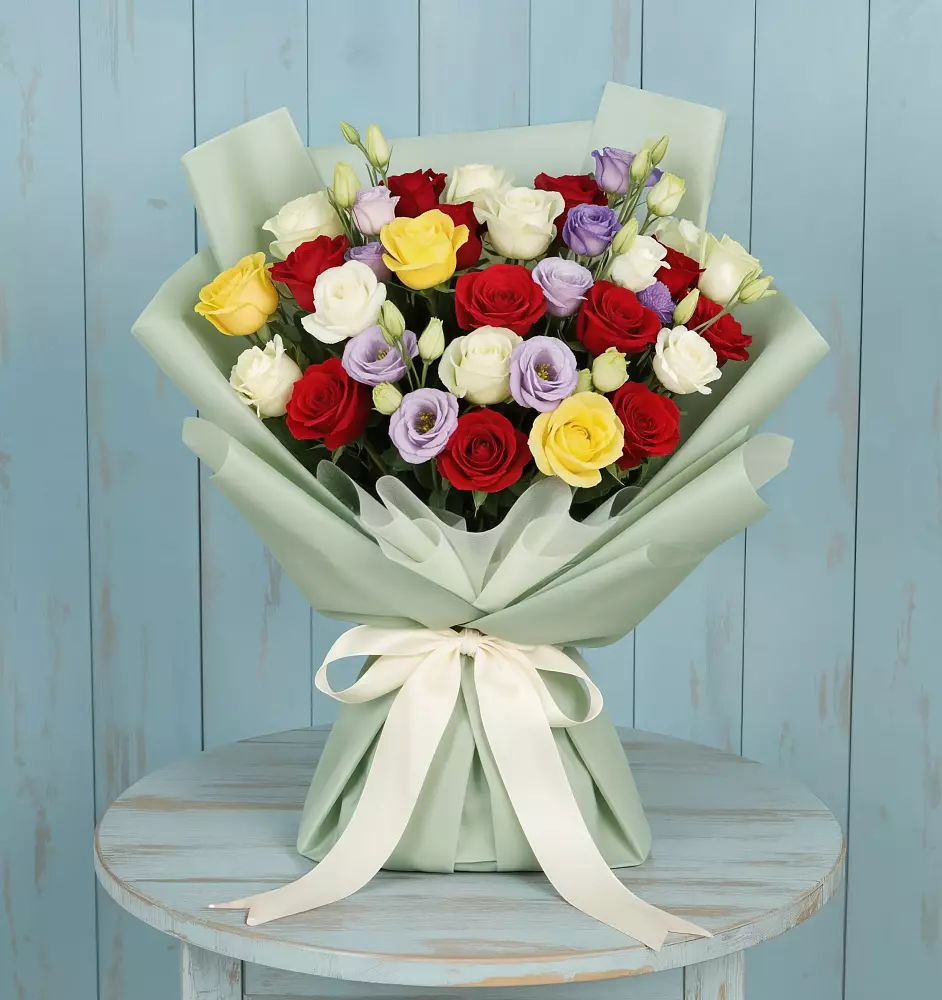 Букет цветов из: Розы в Дербетовке