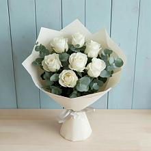 Букет Белые розы в Эвкалипте в Дербетовке