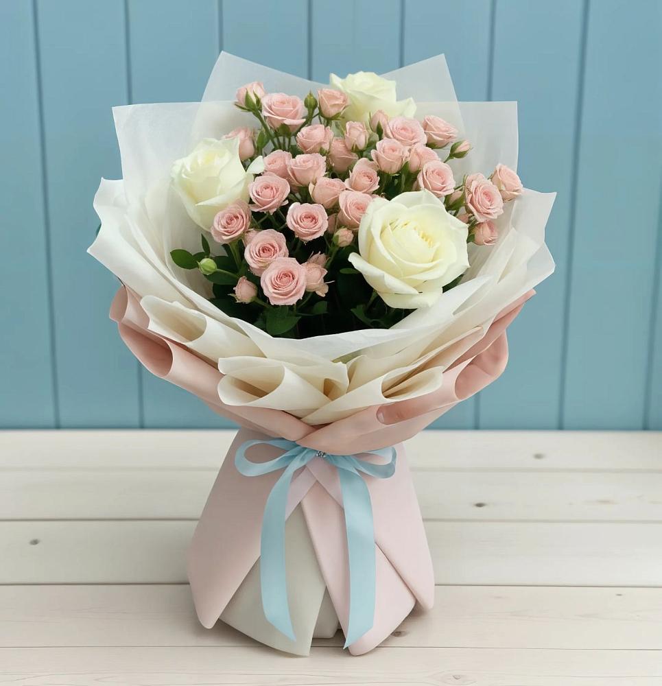 Букет цветов из: Розы в Дербетовке