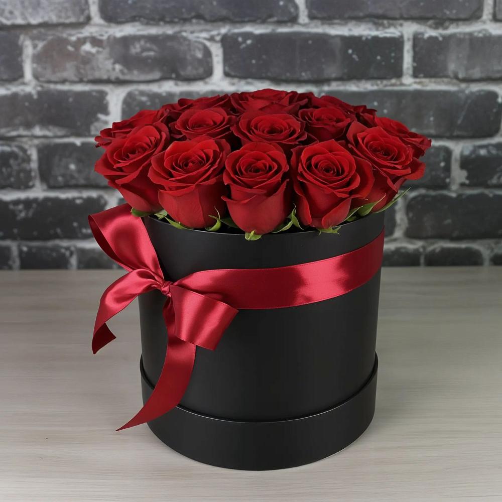 Цветочная композиция из Розы в шляпной коробке в Дербетовке