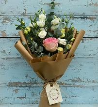 Букет цветов из:  Розы и Лизиантусы #REPLACE_PRED# Дербетовке