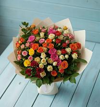 Букет Микс из разноцветных кустовых роз в Дербетовке